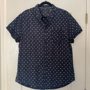 Perfect mens 4th of July button down !